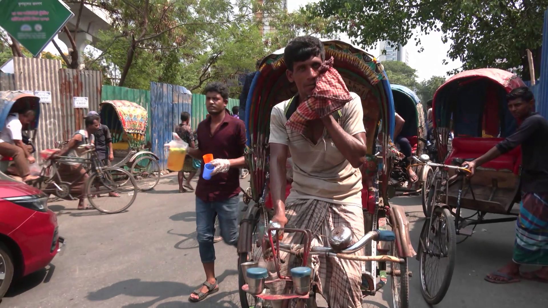 দেশের ছয় জেলায় মৃদু তাপপ্রবাহের দাপট, বৃষ্টির দেখা মিলতে পারে রাজধানীসহ চার বিভাগে